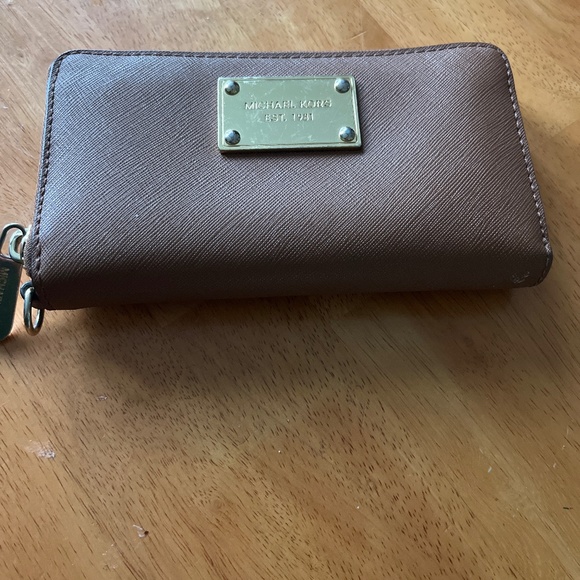 Michael kors wallet - Picture 1 of 4